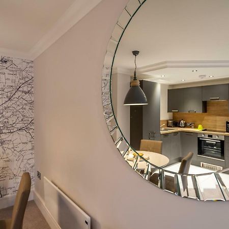Апартаменты 2 London Mews Йорк Экстерьер фото